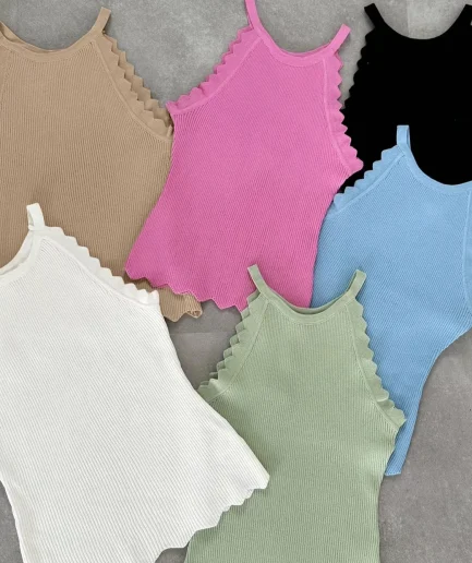 Women's Sleeveless Breathable Ice Silk Tank Top Small Hanging Neck Shoulder Suspender Sweet Style Short Knitted Top