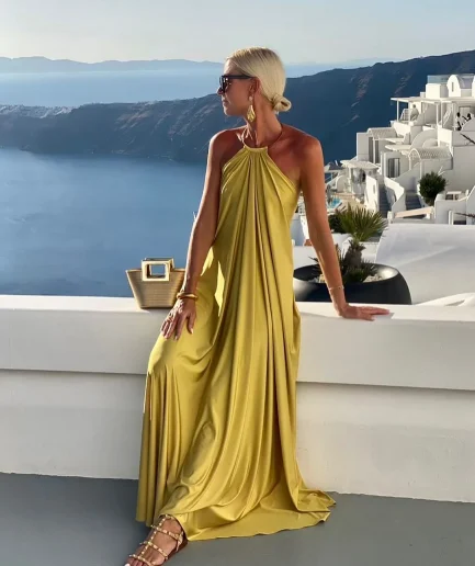 Chic Summer Dresses: Elegant, Romantic Long Maxis with Draped Necks Relaxed Fits in Solid Colors Perfect for Stylish Vacations