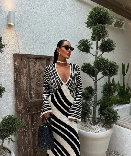 Women's Fashion Autumn/Winter Trendy Versatile Striped Color-Block Knit Long-Sleeve Casual Sweater Dress