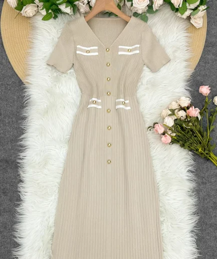 Elegant Ladies' V-Neck Knitted Dress Summer Autumn Short Sleeve Casual Slim Women's Dress Button Decoration Simple Natural
